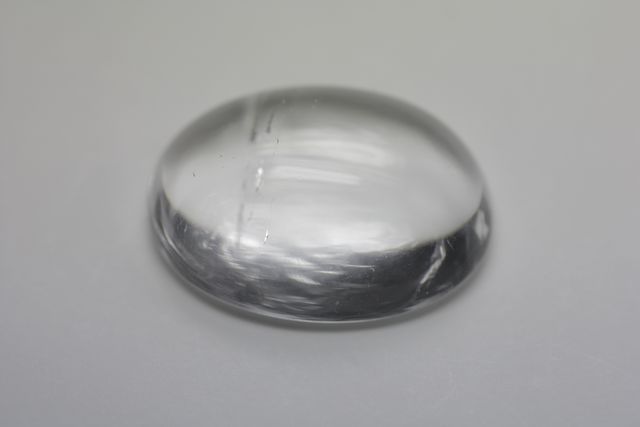 Cristal de roche - Ovale 20.04 ct