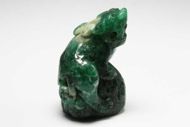 Emerald (Beryl) - Dragon - 158.05 ct