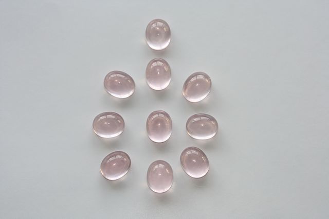 Pink quartz - Oval 34.12 ct