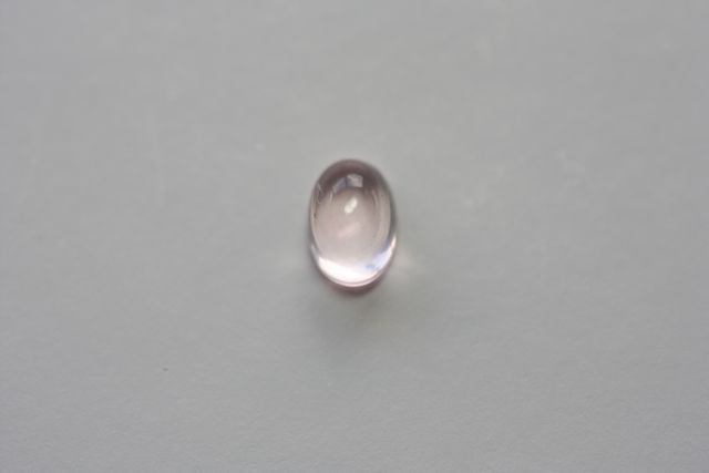 Pink quartz - Oval 0.595 ct