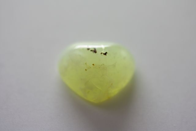 Opale prasopale - Coeur 4.97 ct