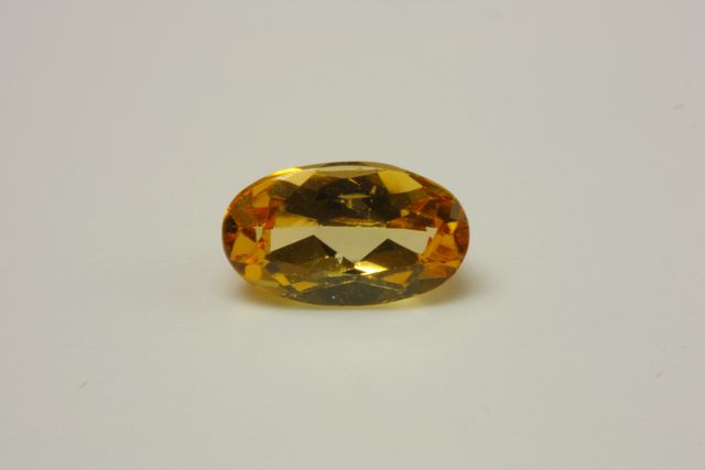Imperial topaz - Oval 0.88 ct